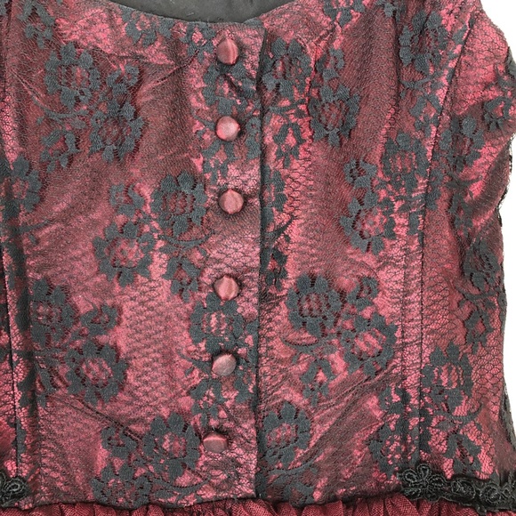 Dress w/ Corseted Top&Layered Bottom - Picture 5 of 6